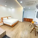 Golden Hotel